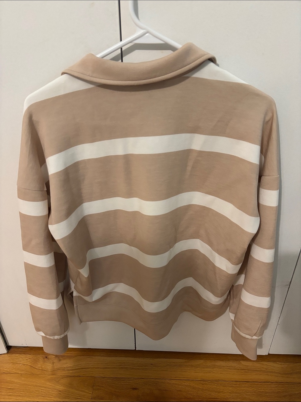 Cable & Gauge Beige and White Striped Long Sleeve Polo Sweatshirt - Picture 2 of 4